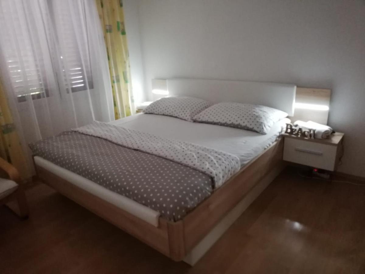 Holiday House Maja Podglavica Exterior foto